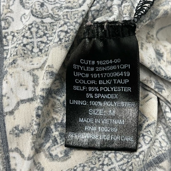 Three Pink Hearts Black and White Halter Maxi Sundress - Picture 15 of 16